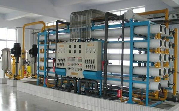 在冬天超純水設(shè)備需要怎么樣保養(yǎng) 在冬天超純水設(shè)備需要怎么樣保養(yǎng)